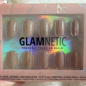 GLAMNETIC Reusable Press-On Nails Pure Intentions New